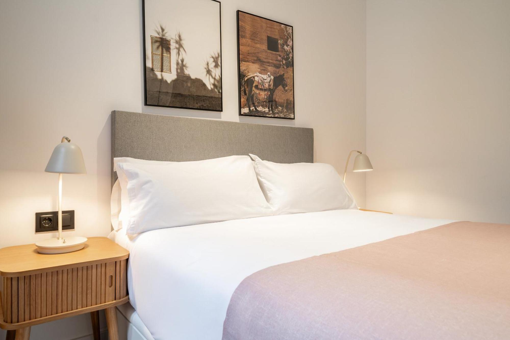 Limehome Malaga Calle Victoria Room photo